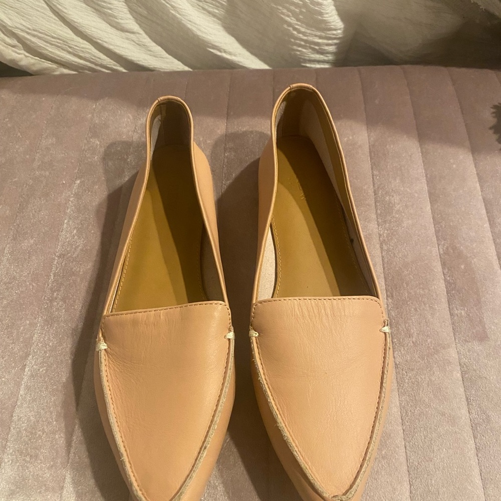 J crew Edie loafer ballet flat size 8 nude/tan never worn